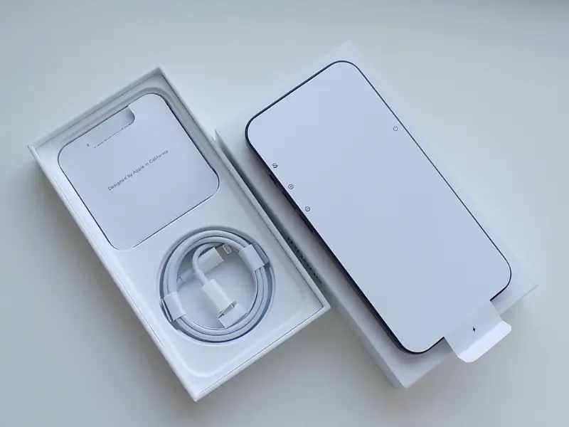 iPhone 14 256GB Modrá